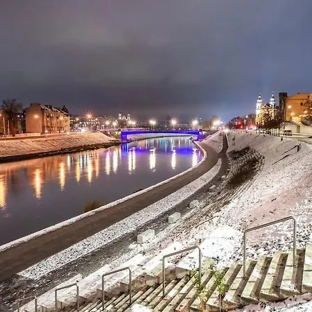 Beautiful Apartment With Panoramic River View *